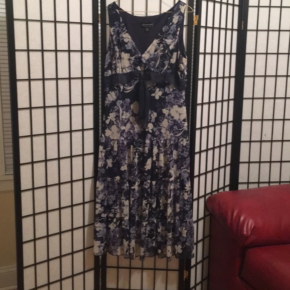 Chiffon like floral dress.